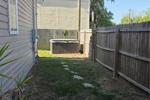 29 Travis St, Savannah, GA 31406 - Photo 30