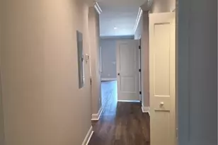 29 Travis St, Savannah, GA 31406 - Photo 10