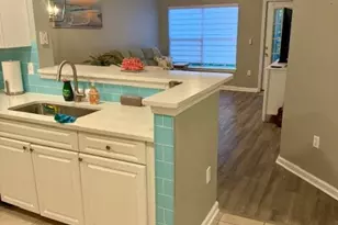 3325 Whitemarsh Way, Savannah, GA 31410 - Photo 4