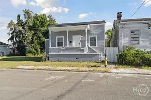 704 Lavinia St, Savannah, GA 31415 - Photo 4