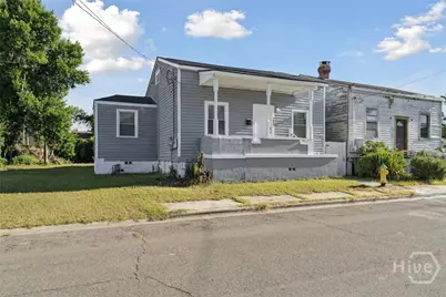 704 Lavinia Street, Savannah, GA 31415 - Photo 2