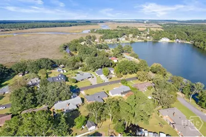 210 Pine Grove Drive, Savannah, GA 31419 - Photo 48