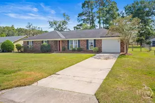 210 Pine Grove Dr, Savannah, GA 31419 - Photo 2