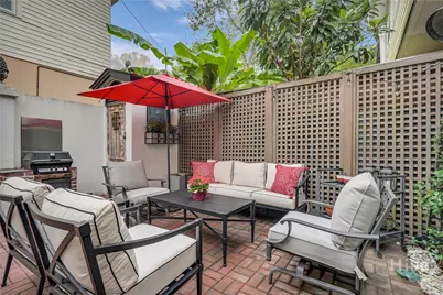 216 W Gaston Street, Savannah, GA 31401 - Photo 48