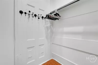 216 W Gaston Street, Savannah, GA 31401 - Photo 34