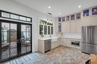 216 W Gaston Street, Savannah, GA 31401 - Photo 26