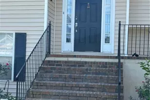 127 Druid Cir, Savannah, GA 31410 - Photo 4