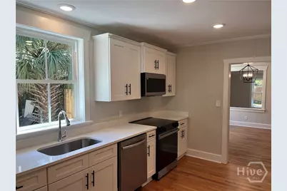 1703 Delmonde Avenue, Savannah, GA 31404 - Photo 4