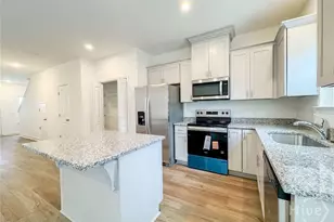 70 Beaumont Dr, Hinesville, GA 31313 - Photo 10