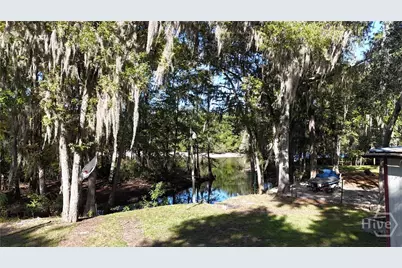 105 Shad Road, Bloomingdale, GA 31302 - Photo 2