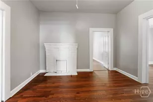 1023 W 37th St, Savannah, GA 31415 - Photo 10
