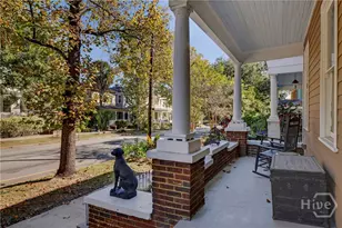 513 E Henry St, Savannah, GA 31401 - Photo 2