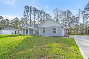 1090 Blue Marlin Dr NE, Townsend, GA 31331 - Photo 2