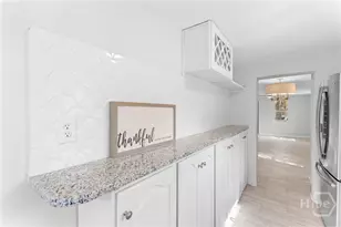 1117 W 41st St, Savannah, GA 31415 - Photo 12