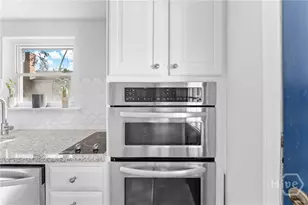 1117 W 41st St, Savannah, GA 31415 - Photo 10