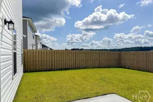 23 Hamilton Dr, Hinesville, GA 31313 - Photo 10
