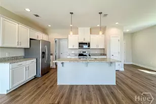 23 Hamilton Dr, Hinesville, GA 31313 - Photo 6
