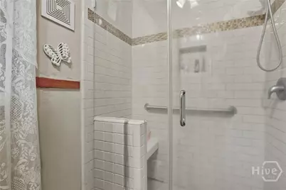 805 E 40th Street, Savannah, GA 31401 - Photo 26