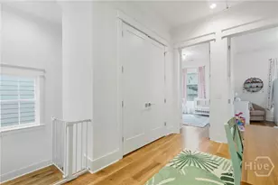 110 E 38th St, Savannah, GA 31401 - Photo 28