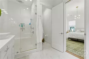 110 E 38th St, Savannah, GA 31401 - Photo 36