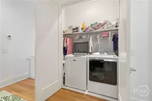 110 E 38th St, Savannah, GA 31401 - Photo 40
