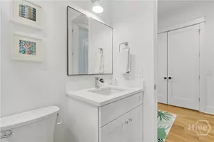 110 E 38th St, Savannah, GA 31401 - Photo 44