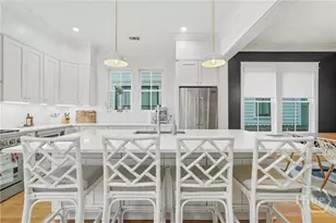 110 E 38th St, Savannah, GA 31401 - Photo 22