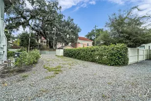 110 E 38th St, Savannah, GA 31401 - Photo 54