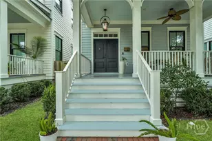 110 E 38th St, Savannah, GA 31401 - Photo 4
