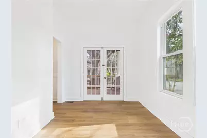 101 W 51st Street, Savannah, GA 31405 - Photo 10