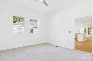 101 W 51st St, Savannah, GA 31405 - Photo 24