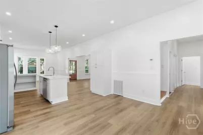 101 W 51st Street, Savannah, GA 31405 - Photo 28