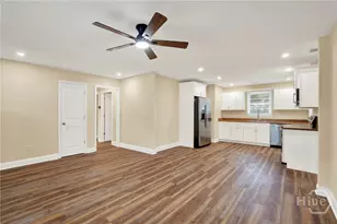 1307 E 70th St, Savannah, GA 31404 - Photo 4