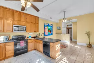 213 W Duffy St, Savannah, GA 31401 - Photo 18