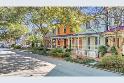 213 W Duffy Street, Savannah, GA 31401 - Photo 4