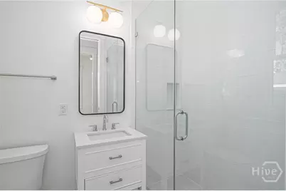 312 W 38th Street, Savannah, GA 31401 - Photo 14