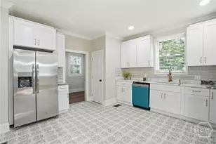 1010 E 31st St, Savannah, GA 31401 - Photo 16