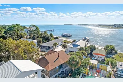 1605 Chatham Avenue #D, Tybee Island, GA 31328 - Photo 6