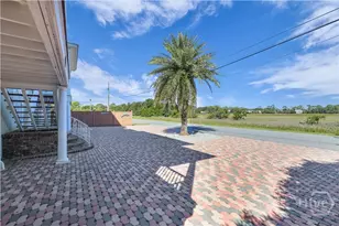 605 6th St, Tybee Island, GA 31328 - Photo 4