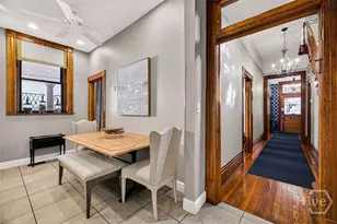 106 E Harris St, Savannah, GA 31401 - Photo 22