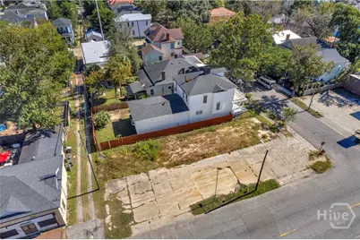 310 W 34th Street, Savannah, GA 31401 - Photo 24