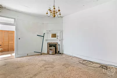 310 W 34th Street, Savannah, GA 31401 - Photo 14