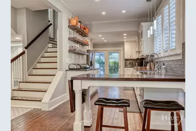 137 E 51st Street, Savannah, GA 31405 - Photo 12