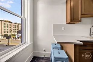 24 E Liberty St, Savannah, GA 31401 - Photo 4