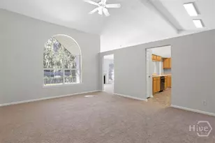 105 Laurens Ln, Savannah, GA 31419 - Photo 6