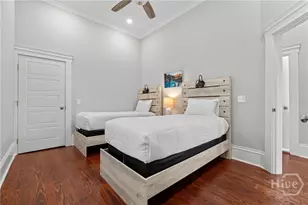 407 W 35th St, Savannah, GA 31401 - Photo 32