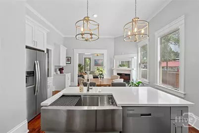 407 W 35th Street, Savannah, GA 31401 - Photo 24