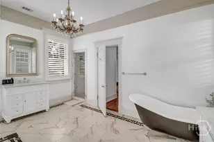 602 E Victory Dr, Savannah, GA 31405 - Photo 24