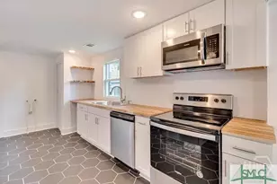 730 E 38th St, Savannah, GA 31401 - Photo 10