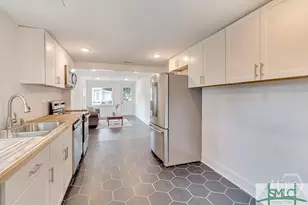 730 E 38th St, Savannah, GA 31401 - Photo 12
